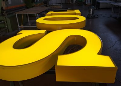 Produzione lettere scatolate Treviso